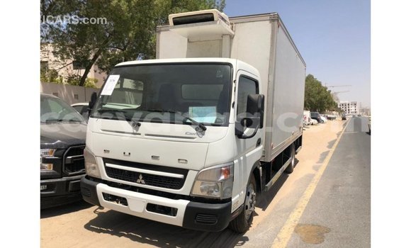 Nunua Imported Mitsubishi i White Gari ndani ya Import - Dubai nchini Malawi Nunua Imported Mitsubishi i White Gari ndani ya Import - Dubai nchini Malawi