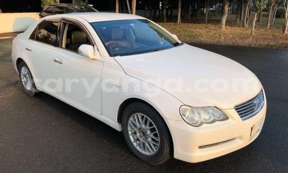 Buy Import Toyota Mark X White Car in Blantyre in Malawi