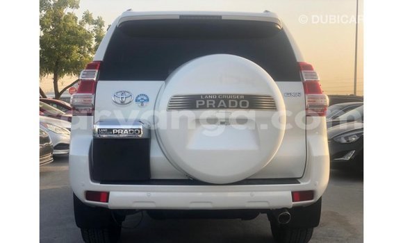 Acheter Import Voiture Toyota Prado Blanc à Import - Dubai, Malawi Acheter Import Voiture Toyota Prado Blanc à Import - Dubai, Malawi
