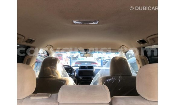 Acheter Import Voiture Toyota Prado Blanc à Import - Dubai, Malawi Acheter Import Voiture Toyota Prado Blanc à Import - Dubai, Malawi