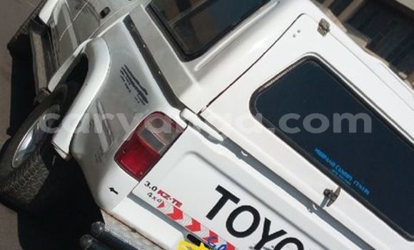 Buy Used Toyota Hilux White Car in Blantyre in Malawi Buy Used Toyota Hilux White Car in Blantyre in Malawi