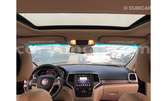 Acheter Import Voiture Jeep Grand Cherokee Noir à Import - Dubai, Malawi Acheter Import Voiture Jeep Grand Cherokee Noir à Import - Dubai, Malawi