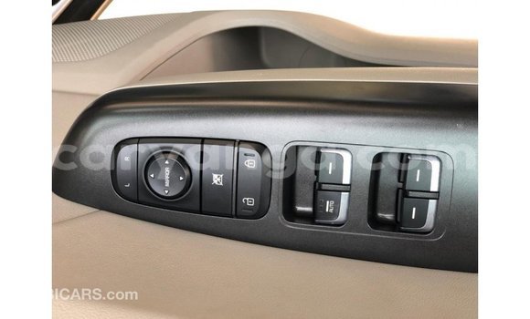 Nunua Imported Kia Sportage Other Gari ndani ya Import - Dubai nchini Malawi Nunua Imported Kia Sportage Other Gari ndani ya Import - Dubai nchini Malawi