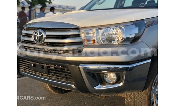 Acheter Import Voiture Toyota Hilux Autre à Import - Dubai, Malawi Acheter Import Voiture Toyota Hilux Autre à Import - Dubai, Malawi