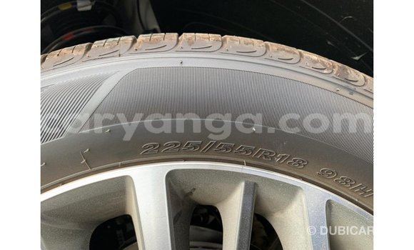 Acheter Import Voiture Hyundai Tucson Blanc à Import - Dubai, Malawi Acheter Import Voiture Hyundai Tucson Blanc à Import - Dubai, Malawi