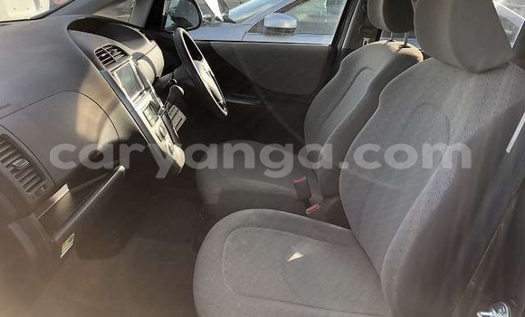 Buy Import Toyota Ractis Beige Car in Blantyre in Malawi Buy Import Toyota Ractis Beige Car in Blantyre in Malawi