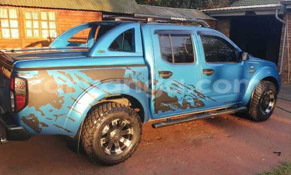 Buy Used Nissan Navara Blue Car in Chilumba in Karonga Buy Used Nissan Navara Blue Car in Chilumba in Karonga