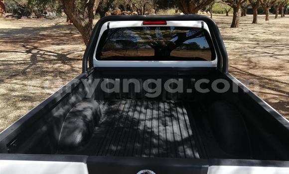 Buy Used Nissan Navara White Car in Chikwawa in Chikwawa Buy Used Nissan Navara White Car in Chikwawa in Chikwawa