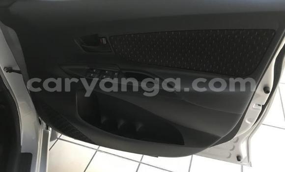 Nunua Ilio tumika Toyota Avanza White Gari ndani ya Blantyre nchini Malawi Nunua Ilio tumika Toyota Avanza White Gari ndani ya Blantyre nchini Malawi