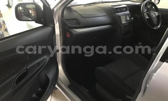 Nunua Ilio tumika Toyota Avanza White Gari ndani ya Blantyre nchini Malawi Nunua Ilio tumika Toyota Avanza White Gari ndani ya Blantyre nchini Malawi