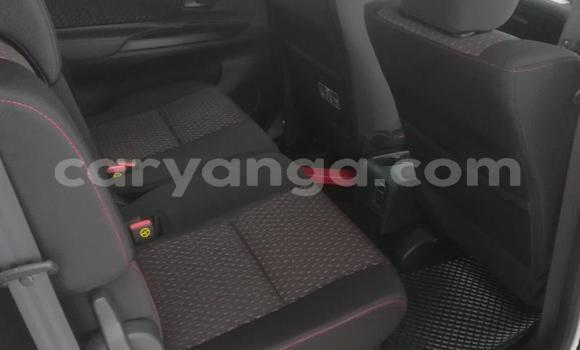 Buy Used Toyota Avanza White Car in Mzimba in Mzimba Buy Used Toyota Avanza White Car in Mzimba in Mzimba