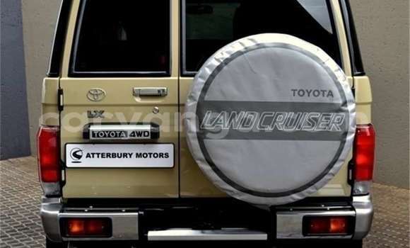 Buy Used Toyota Land Cruiser Beige Car in Lilongwe in Malawi Buy Used Toyota Land Cruiser Beige Car in Lilongwe in Malawi