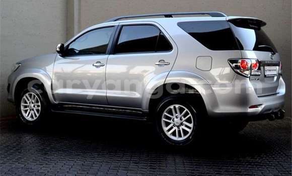 Buy Used Toyota Fortuner Silver Car in Blantyre in Malawi Buy Used Toyota Fortuner Silver Car in Blantyre in Malawi