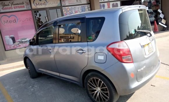 Acheter Occasion Voiture Toyota Ractis Gris à Blantyre, Malawi Acheter Occasion Voiture Toyota Ractis Gris à Blantyre, Malawi