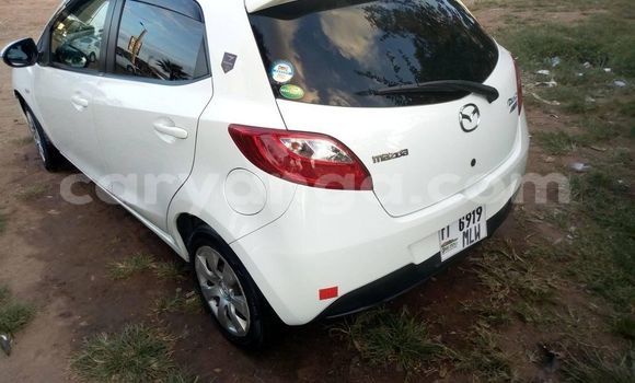 Nunua Ilio tumika Mazda Demio White Gari ndani ya Blantyre nchini Malawi Nunua Ilio tumika Mazda Demio White Gari ndani ya Blantyre nchini Malawi