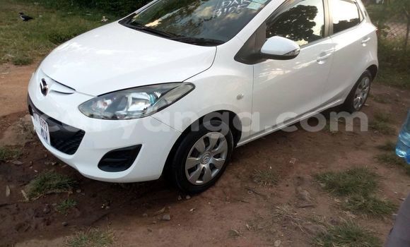 Nunua Ilio tumika Mazda Demio White Gari ndani ya Blantyre nchini Malawi Nunua Ilio tumika Mazda Demio White Gari ndani ya Blantyre nchini Malawi