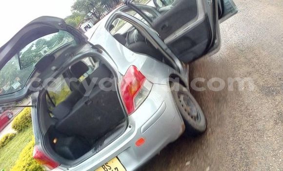 Nunua Ilio tumika Toyota Vitz Silver Gari ndani ya Blantyre nchini Malawi Nunua Ilio tumika Toyota Vitz Silver Gari ndani ya Blantyre nchini Malawi