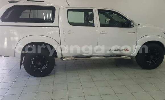 Buy Used Toyota Hilux White Car in Balaka in Balaka Buy Used Toyota Hilux White Car in Balaka in Balaka