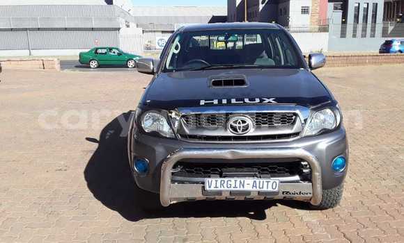 Buy Used Toyota Hilux Silver Car in Balaka in Balaka Buy Used Toyota Hilux Silver Car in Balaka in Balaka