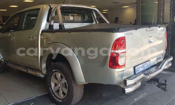 Buy Used Toyota Hilux Silver Car in Balaka in Balaka Buy Used Toyota Hilux Silver Car in Balaka in Balaka
