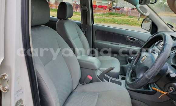 Buy Used Toyota Hilux White Car in Balaka in Balaka Buy Used Toyota Hilux White Car in Balaka in Balaka