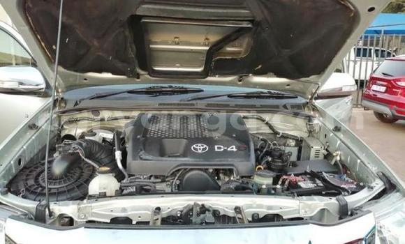 Buy Used Toyota Hilux Silver Car in Chilumba in Karonga Buy Used Toyota Hilux Silver Car in Chilumba in Karonga