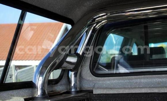 Buy Used Toyota Hilux Silver Car in Chilumba in Karonga Buy Used Toyota Hilux Silver Car in Chilumba in Karonga