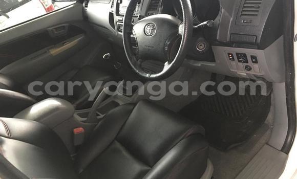 Buy Used Toyota Hilux White Car in Balaka in Balaka Buy Used Toyota Hilux White Car in Balaka in Balaka