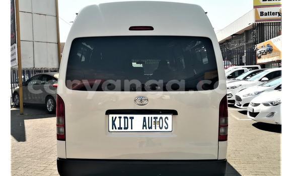 Buy Used Toyota Hilux White Car in Blantyre in Malawi Buy Used Toyota Hilux White Car in Blantyre in Malawi