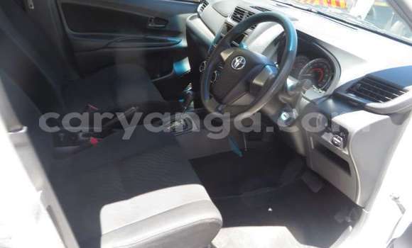 Buy Used Toyota Avanza White Car in Balaka in Balaka Buy Used Toyota Avanza White Car in Balaka in Balaka