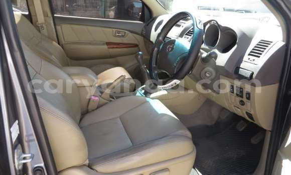 Buy Used Toyota Fortuner Silver Car in Balaka in Balaka Buy Used Toyota Fortuner Silver Car in Balaka in Balaka
