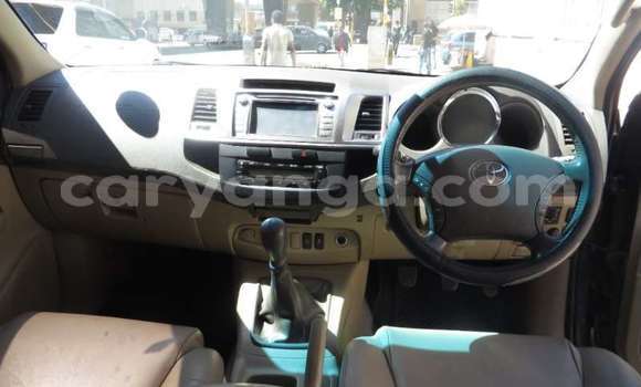 Buy Used Toyota Fortuner Silver Car in Balaka in Balaka Buy Used Toyota Fortuner Silver Car in Balaka in Balaka