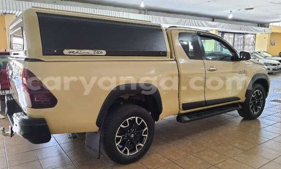 Buy Used Toyota Hilux White Car in Chikwawa in Chikwawa Buy Used Toyota Hilux White Car in Chikwawa in Chikwawa