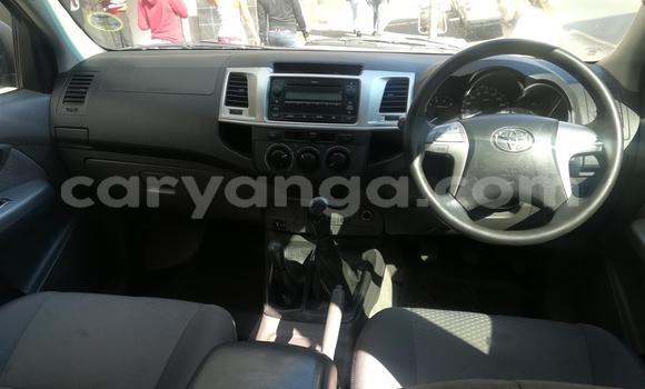Buy Used Toyota Hilux White Car in Chikwawa in Chikwawa Buy Used Toyota Hilux White Car in Chikwawa in Chikwawa
