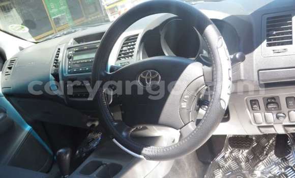 Buy Used Toyota Hilux White Car in Balaka in Balaka Buy Used Toyota Hilux White Car in Balaka in Balaka