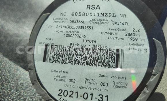 Nunua Ilio tumika Toyota Hilux White Gari ndani ya Blantyre nchini Malawi Nunua Ilio tumika Toyota Hilux White Gari ndani ya Blantyre nchini Malawi