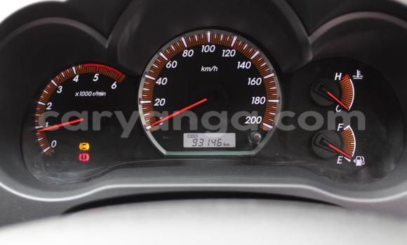 Nunua Ilio tumika Toyota Hilux White Gari ndani ya Blantyre nchini Malawi Nunua Ilio tumika Toyota Hilux White Gari ndani ya Blantyre nchini Malawi