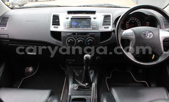 Nunua Ilio tumika Toyota Hilux White Gari ndani ya Blantyre nchini Malawi Nunua Ilio tumika Toyota Hilux White Gari ndani ya Blantyre nchini Malawi