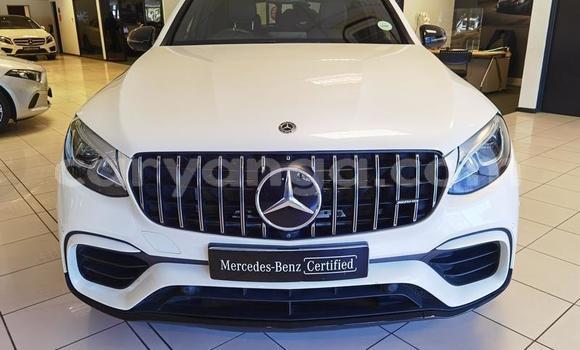 Nunua Ilio tumika Mercedes‒Benz AMG GLC Coupe White Gari ndani ya Blantyre nchini Malawi Nunua Ilio tumika Mercedes‒Benz AMG GLC Coupe White Gari ndani ya Blantyre nchini Malawi