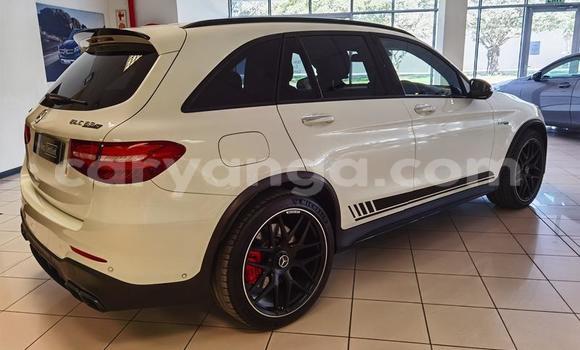 Nunua Ilio tumika Mercedes‒Benz AMG GLC Coupe White Gari ndani ya Blantyre nchini Malawi Nunua Ilio tumika Mercedes‒Benz AMG GLC Coupe White Gari ndani ya Blantyre nchini Malawi