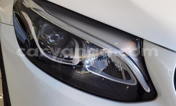 Nunua Ilio tumika Mercedes‒Benz AMG GLC Coupe White Gari ndani ya Blantyre nchini Malawi Nunua Ilio tumika Mercedes‒Benz AMG GLC Coupe White Gari ndani ya Blantyre nchini Malawi