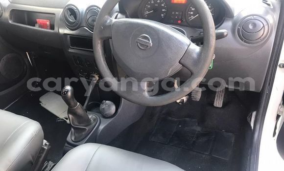 Buy Used Nissan NP 300 White Car in Blantyre in Malawi Buy Used Nissan NP 300 White Car in Blantyre in Malawi