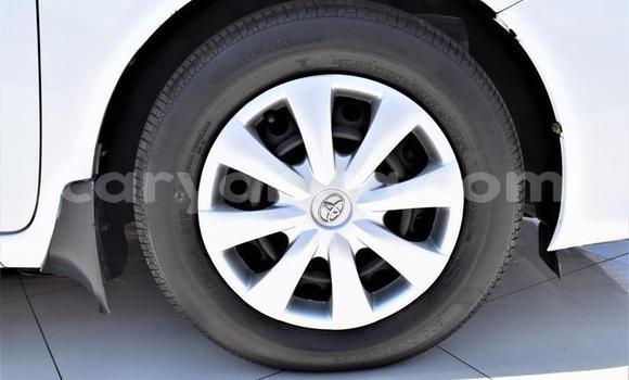 Acheter Occasion Voiture Toyota Corolla Blanc à Lilongwe, Malawi Acheter Occasion Voiture Toyota Corolla Blanc à Lilongwe, Malawi