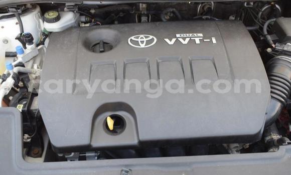 Acheter Occasion Voiture Toyota Corolla Blanc à Lilongwe, Malawi Acheter Occasion Voiture Toyota Corolla Blanc à Lilongwe, Malawi