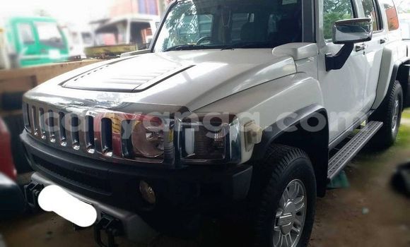 Buy Used Hummer H3 White Car in Balaka in Balaka