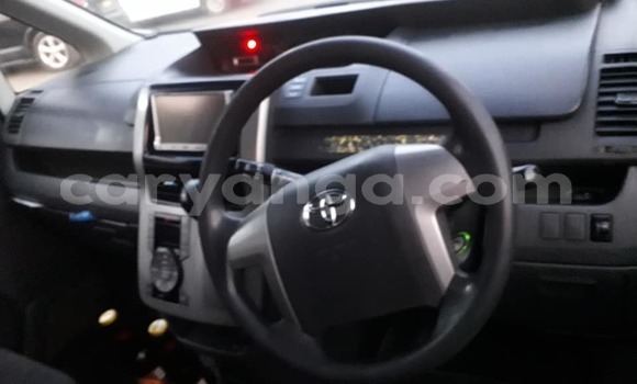 Buy Used Toyota Noah Silver Car in Blantyre in Malawi Buy Used Toyota Noah Silver Car in Blantyre in Malawi