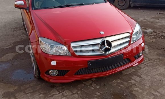 Nunua Ilio tumika Mercedes‒Benz C–Class Red Gari ndani ya Blantyre nchini Malawi Nunua Ilio tumika Mercedes‒Benz C–Class Red Gari ndani ya Blantyre nchini Malawi