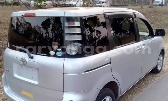 Buy Used Toyota Sienta Silver Car in Blantyre in Malawi Buy Used Toyota Sienta Silver Car in Blantyre in Malawi