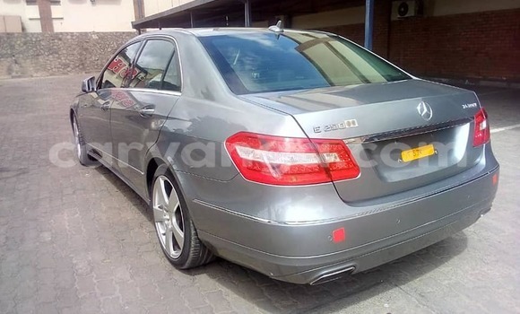 Buy Used Mercedes‒Benz E–Class Silver Car in Blantyre in Malawi Buy Used Mercedes‒Benz E–Class Silver Car in Blantyre in Malawi