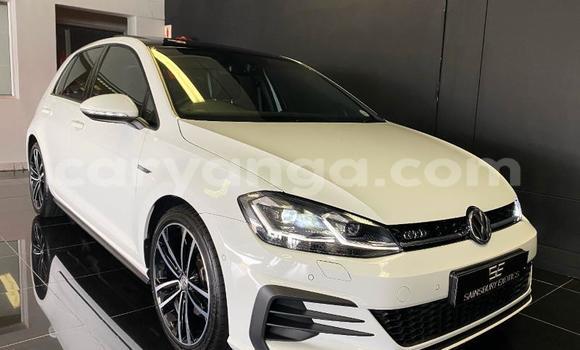 Nunua Ilio tumika Volkswagen Golf White Gari ndani ya Blantyre nchini Malawi Nunua Ilio tumika Volkswagen Golf White Gari ndani ya Blantyre nchini Malawi